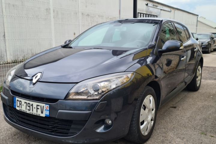 RENAULT MEGANE III BERLINE