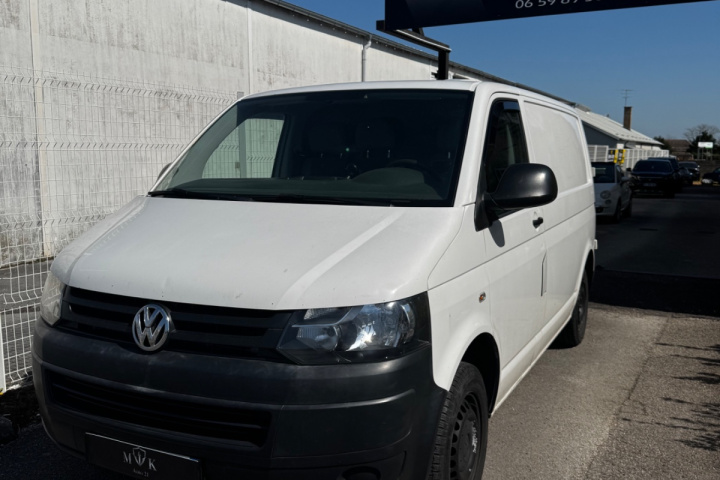 VOLKSWAGEN TRANSPORTER FOURGON